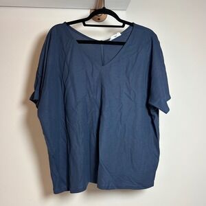Korye Women Navy Blue V-Neck Short Sleeve Oversized Top Size 1X Rayon Blend